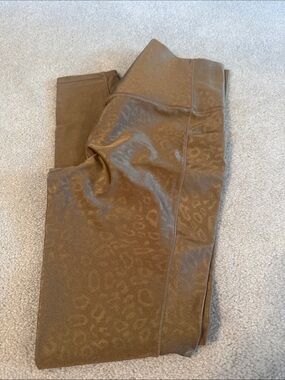Athleta Gold Leopard Print Leggings